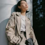 Trench e pantaloni sartoriali sono alcuni dei capi intramontabili da avere nel proprio armadio