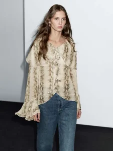 Camicetta serpente con volant Massimo Dutti