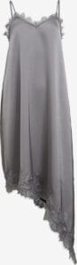 Abito in raso sintetico Object colore grigio argento con inserti in pizzo su About You per la selezione Everyday Style di Nice to be Woman