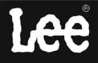 ​Logo ufficiale Lee Jeans bianco su sfondo nero per la selezione di modelli denim donna.