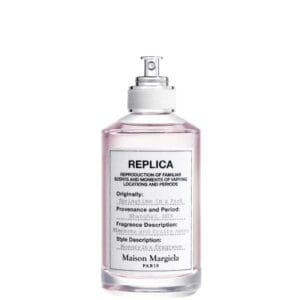 Flacone Maison Margiela Replica, Springtime in a Park Eau de Toilette, uno tra i migliori profumi donna per la primavera estate